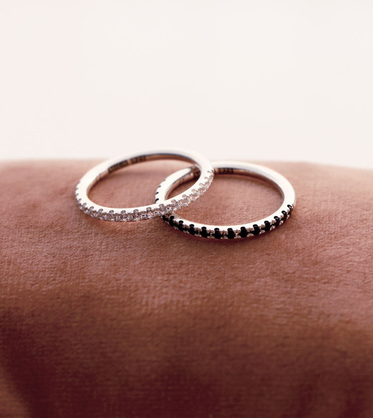 Elise Trau- & Verlobungsring mit schwarzen Diamanten, 0,27 ct