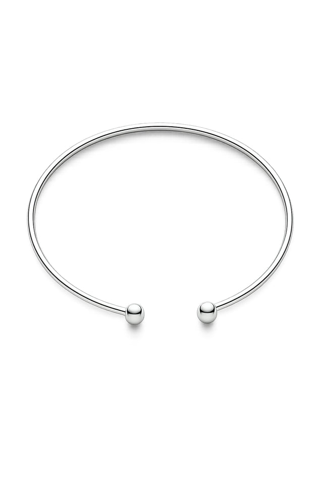 Stelt armband i silver med kulor.