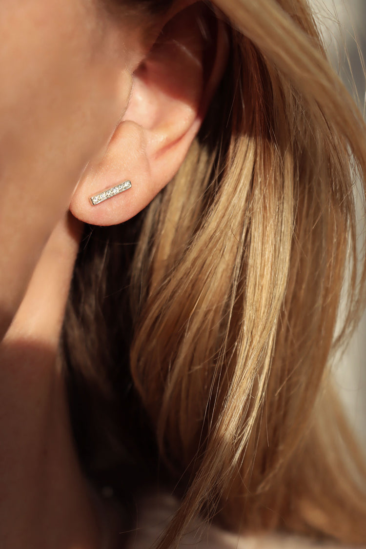 Diamantohrringe, Barren