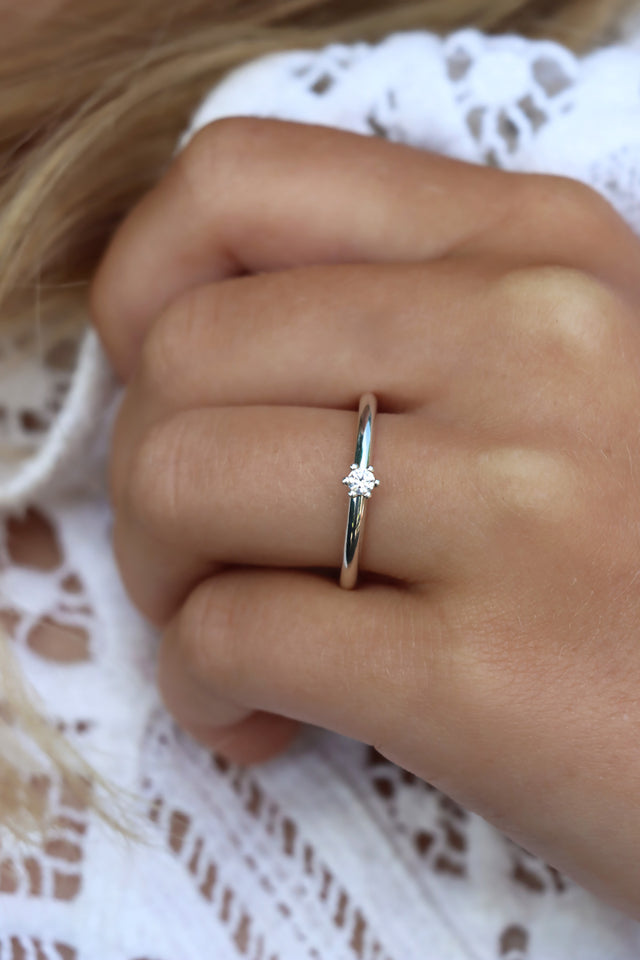Julie Diamantring, 0,10 ct