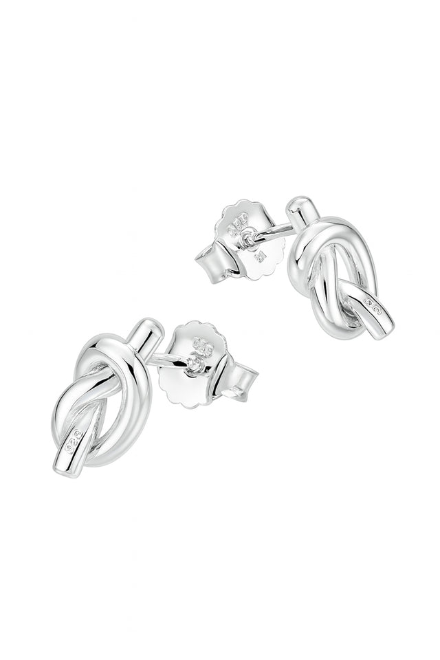 Silverörhängen med små knutar i 925 silver.