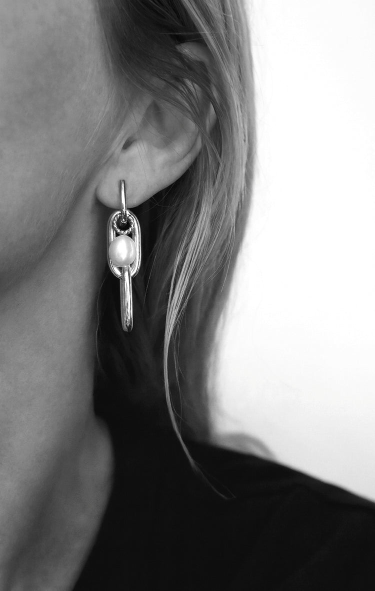 Paperclip Links & Pearls örhängen | 925 silver