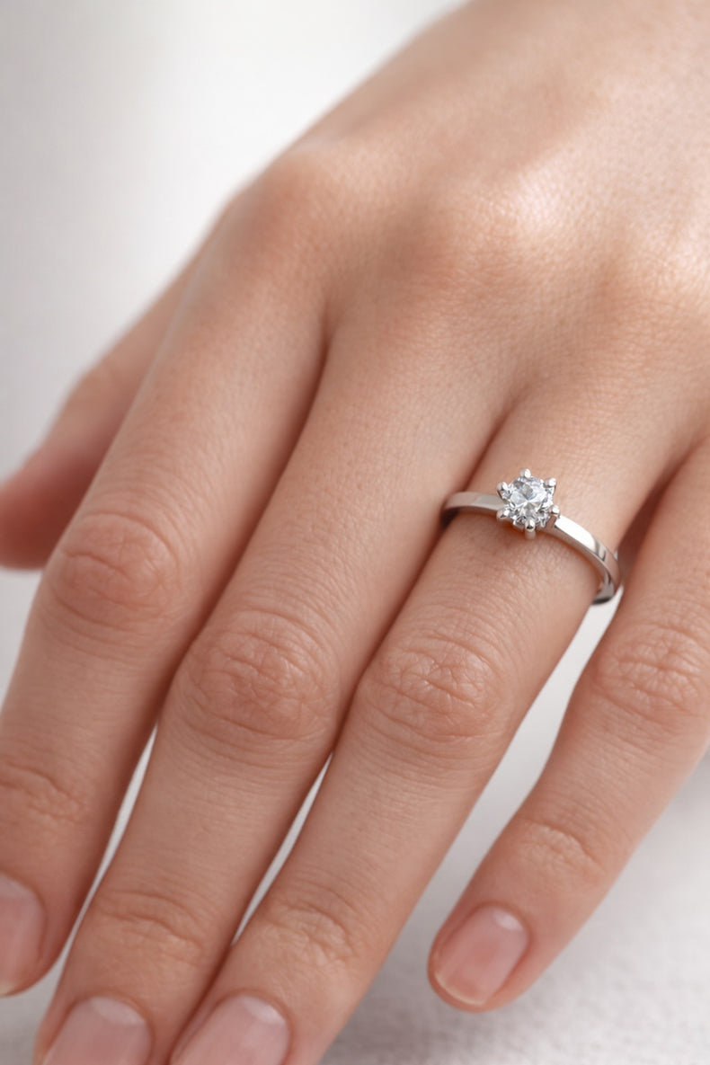 Julie Diamantring Rak skena | Vigsel / Förlovningsring