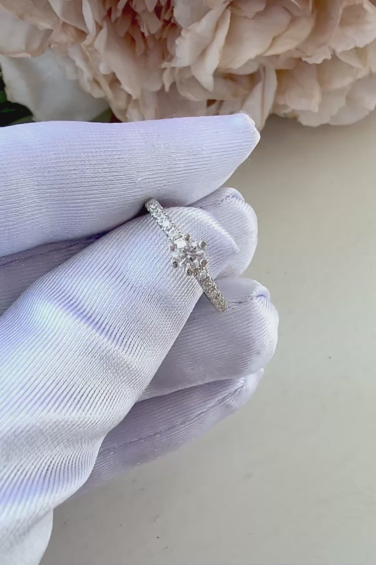 Julie 0,49 ct Diamanten, Seitensteinring | Trau- / Verlobungsring