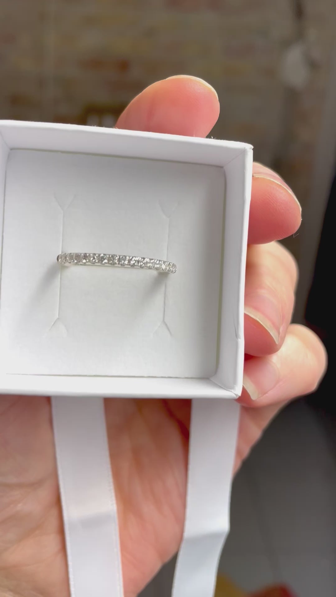 Elise Eternity Diamantring, silver 0,27 ct