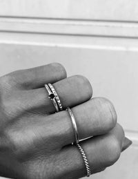 Yes I Am Band Silver Ring