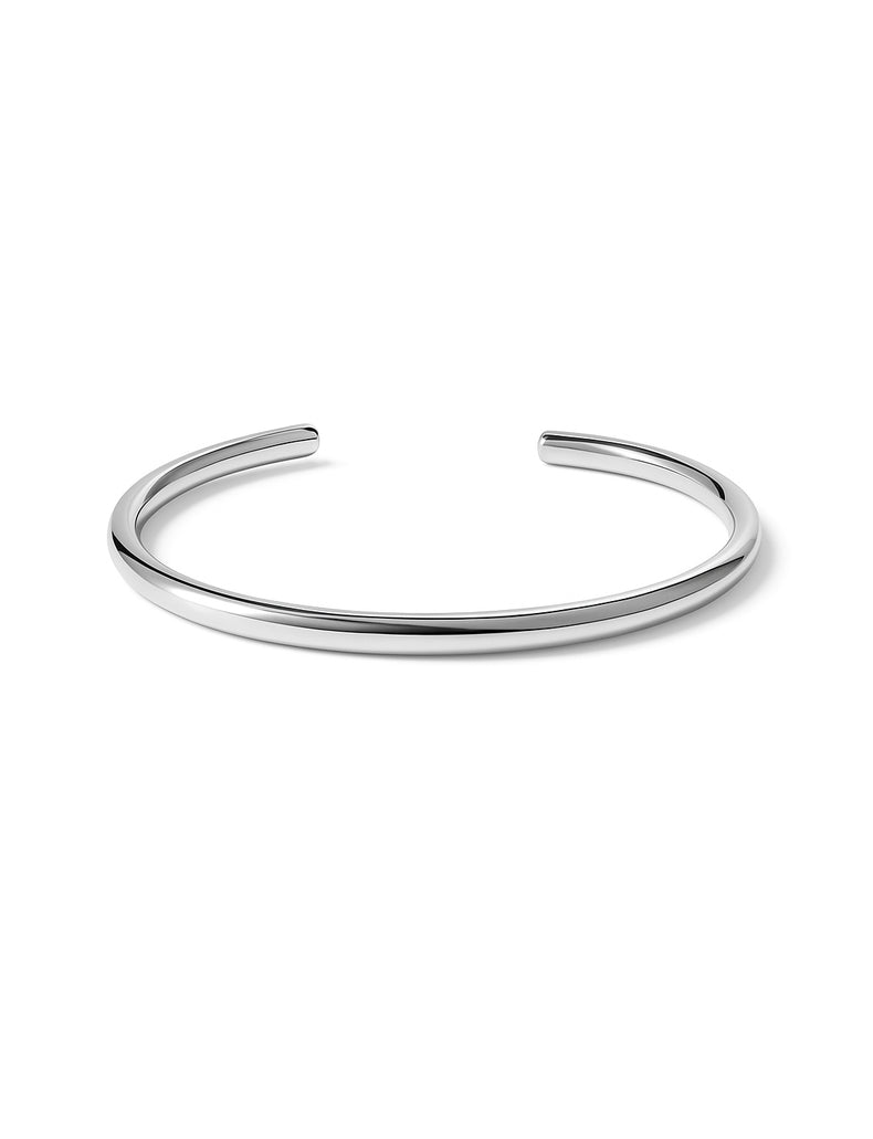 stelt silverarmband med öppning. 