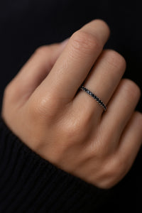 Elise Eternity Diamantring, schwarze Diamanten 0,27 ct.